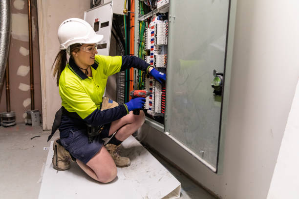 Best Circuit Breaker Repair  in Douglas, AZ